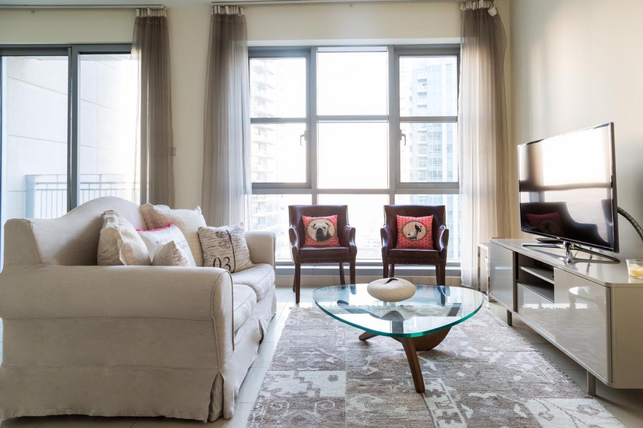 Higuests - Luxury Apt With Balcony, Steps From Burj Khalifa Appartement *